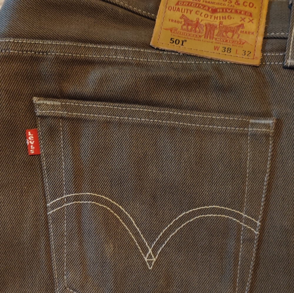 Levi's